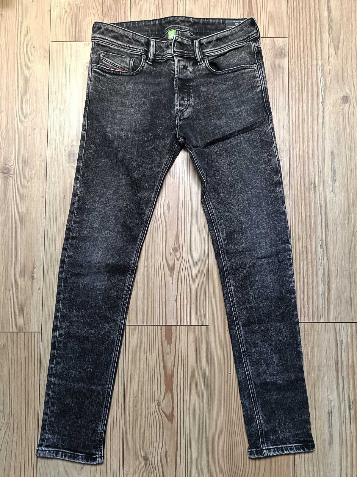 Diesel Sleenker maat 30-30, Kleding | Heren, Ophalen of Verzenden, Zo goed als nieuw, Zwart, W32 (confectie 46) of kleiner