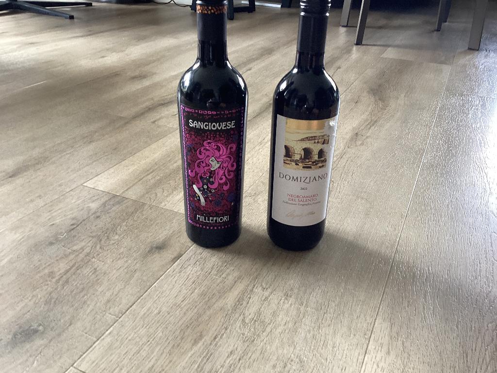 Wijn domiziano en sangiovese, Verzamelen, Overige typen, Nieuw, Vol, Italië