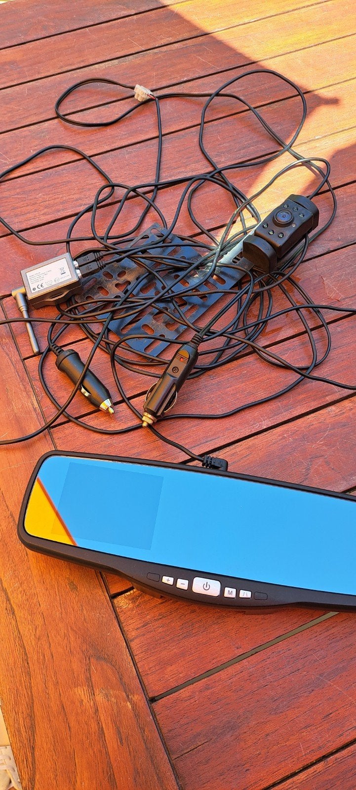 Draadloze achteruitrijcamera set met spiegelmonitor, Auto diversen, Achteruitrijcamera's, Ophalen of Verzenden, Draadloos, Gebruikt