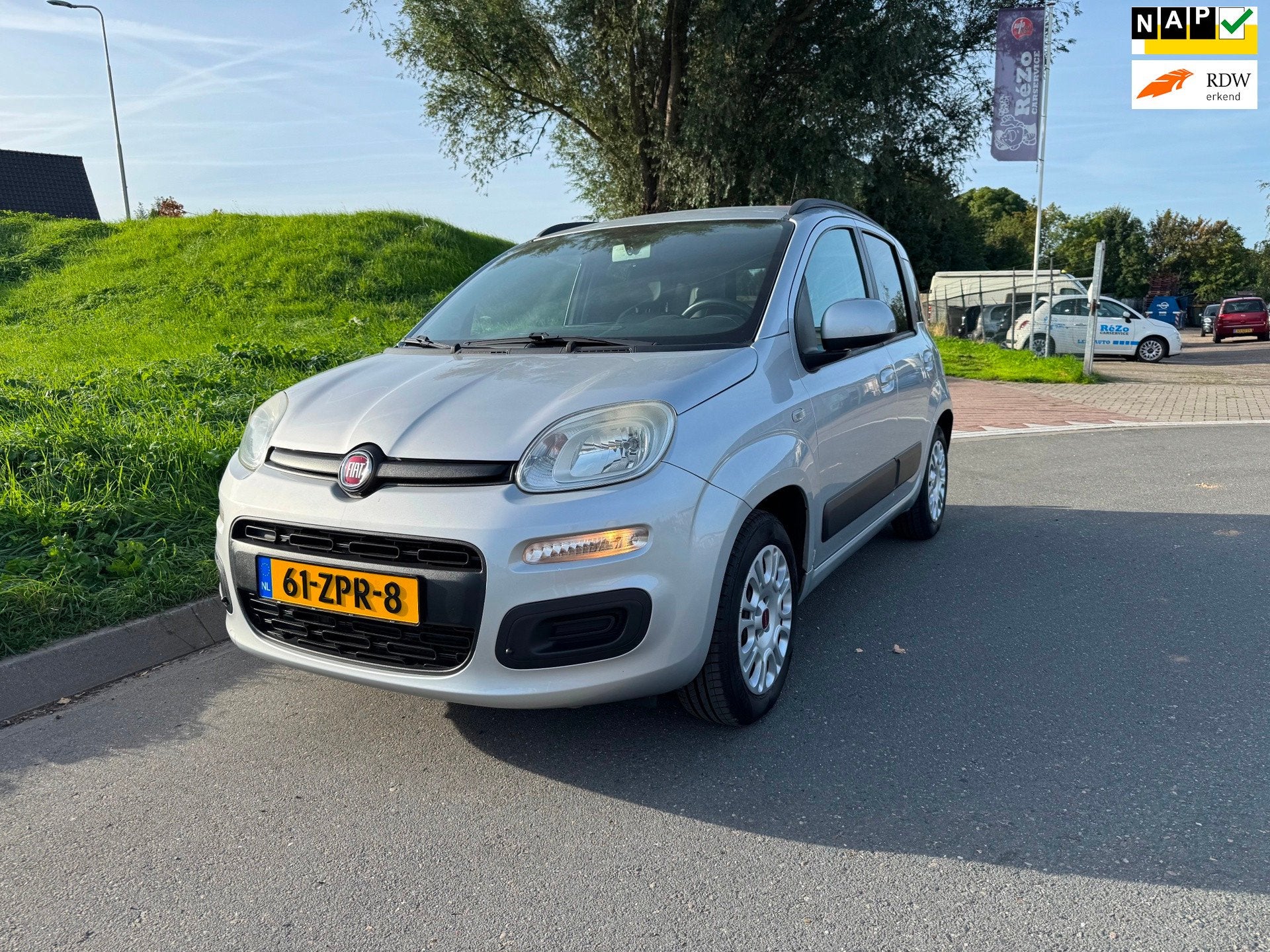 Fiat Panda 0.9 TwinAir Lounge Trekhaak Airco 5 persoons, Auto's, Euro 5, Gebruikt, 31 €/maand, Panda