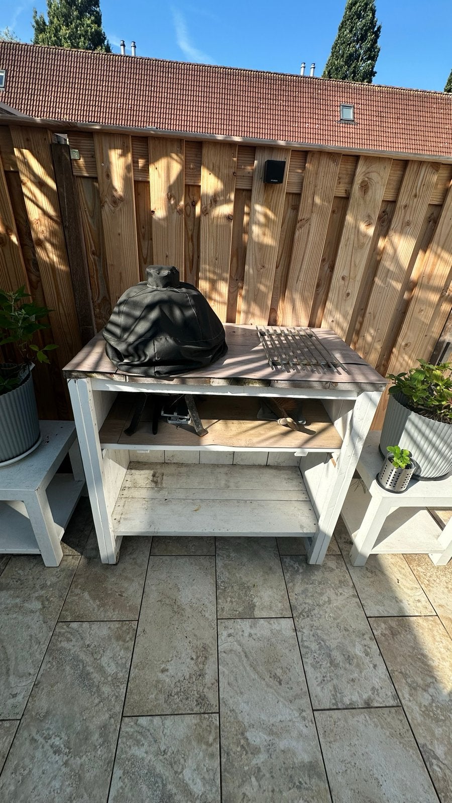 Buitenkeuken met wieltjes en gat voor egg BBQ, Ophalen, Gebruikt, Houtskool, Vrijstaand