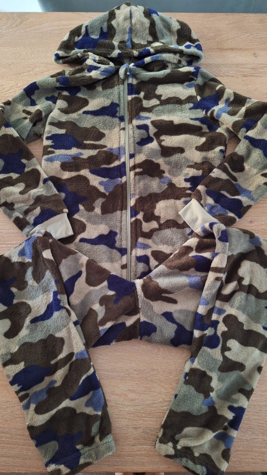 Mooie camouflage onesie Hema mt 146/152!, Nacht- of Onderkleding, Gebruikt, Jongen of Meisje, Ophalen of Verzenden