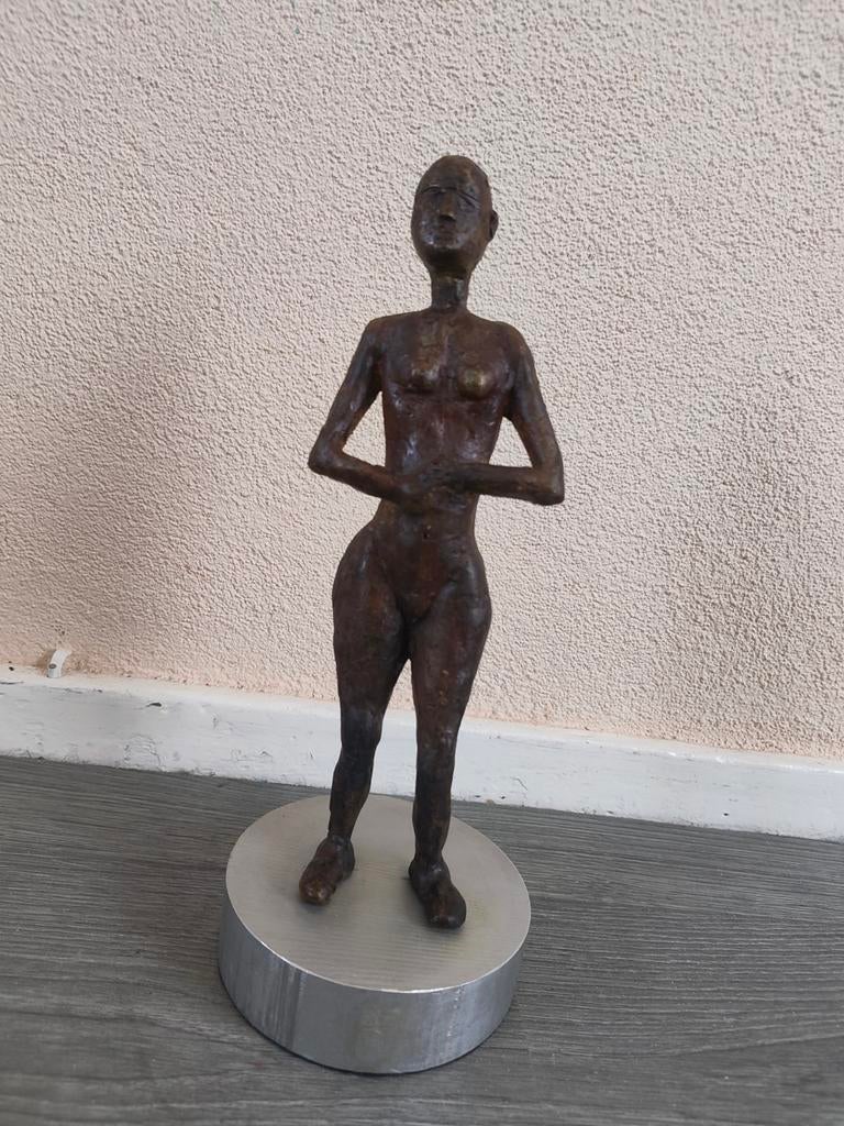 Bronzen beeld van een naakte vrouw, Antiek en Kunst, Ophalen of Verzenden, Beeld, 20 - 50 cm, Vrouw