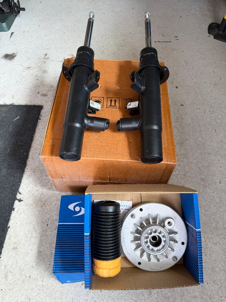 BMW X3 X4 F25 F26 35D 35i 30D OEM schokbrekers EDC, Ophalen of Verzenden, Gereviseerd, BMW