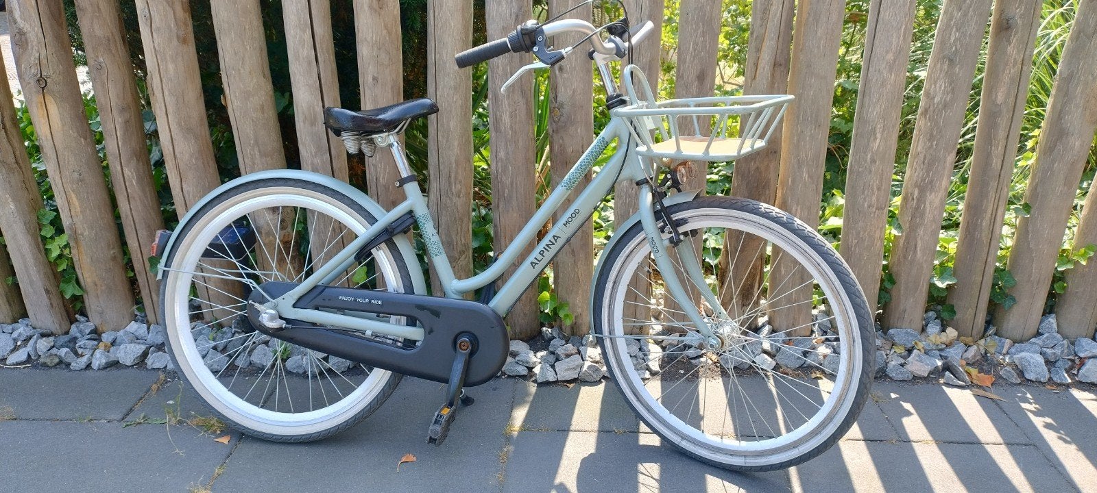 Alpina Mood Meisjesfiets 24 inch - Zo goed als nieuw, Fietsen en Brommers, Fietsen | Meisjes, Ophalen, Terugtraprem, 24 inch, Alpina