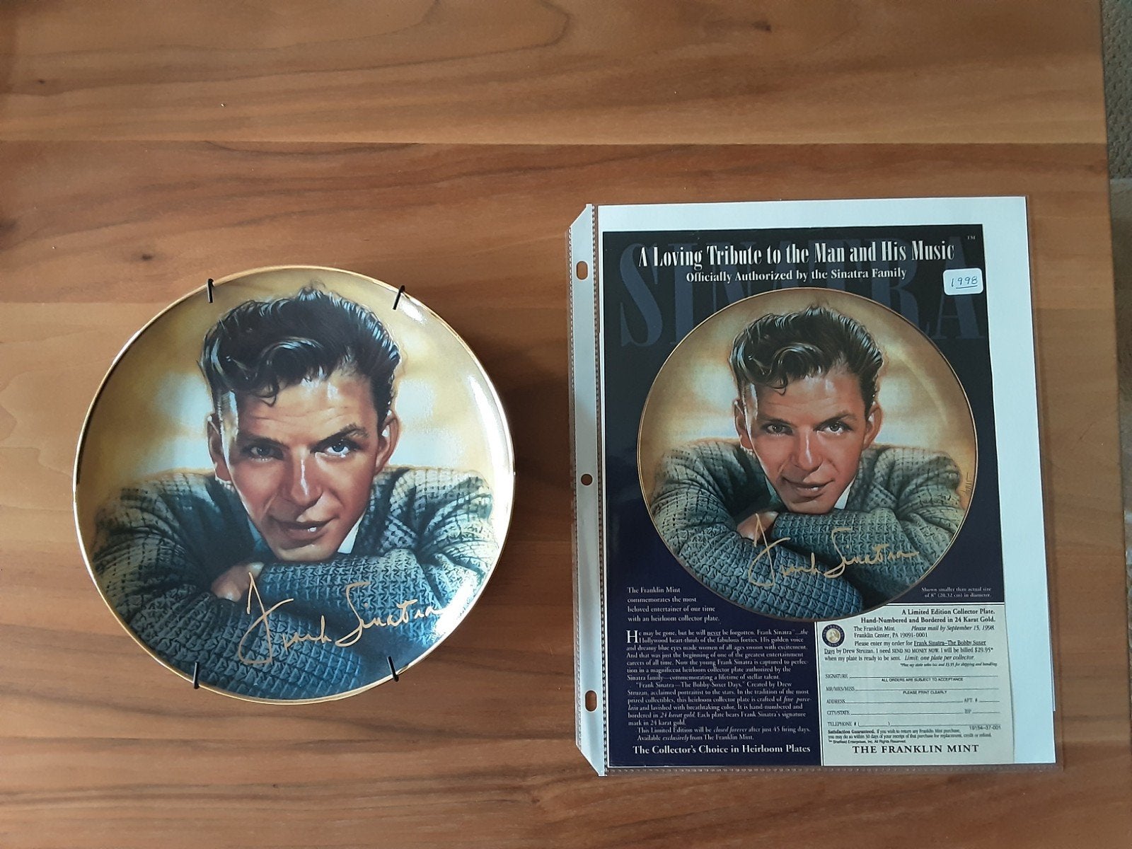 Frank Sinatra The Bobby-Soxer Days porcelijnen bordje, Ophalen of Verzenden, Zo goed als nieuw, Porselein, Bord of Schaal