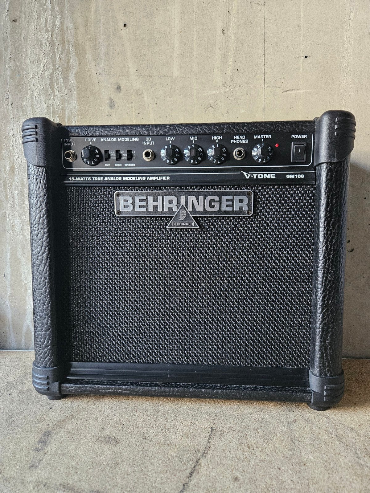 Behringer V-Tone GM108 Gitaarversterker, Ophalen, Gebruikt, Minder dan 50 watt