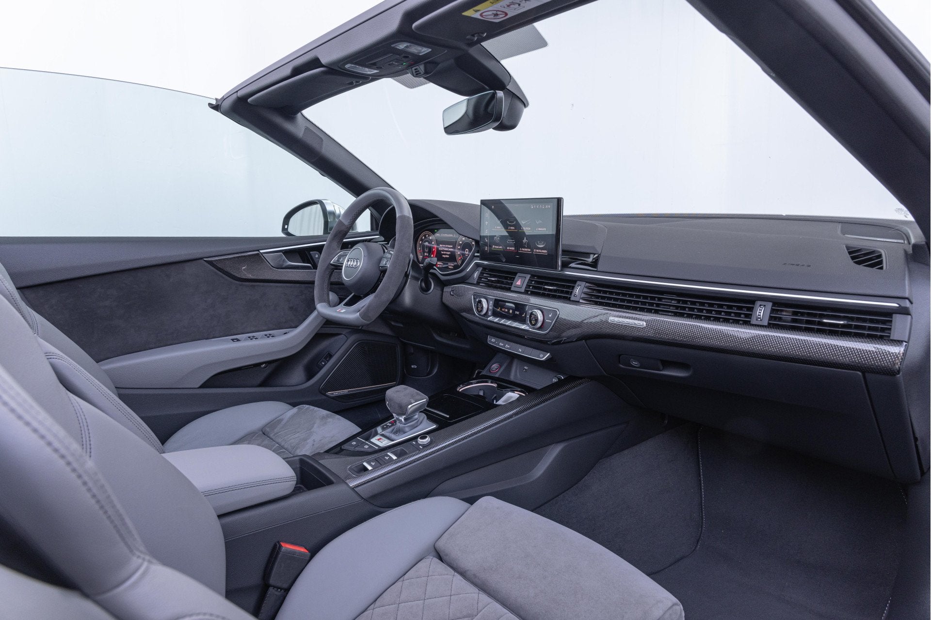 Audi S5 Cabriolet 3.0 TFSI 354pk Quattro S-stoelen B&O Carbo, Auto's, Audi, Automaat, Gebruikt, Euro 6, 2995 cc