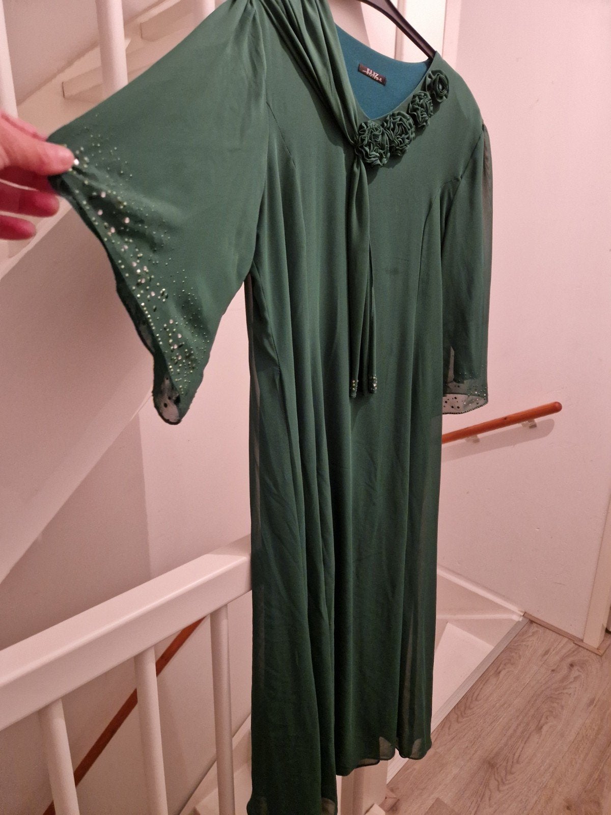 Nette groene zomerjurk met kraag detail, Kleding | Dames, Jumpsuits, Ophalen, Zo goed als nieuw, Maat 46/48 (XL) of groter, Groen