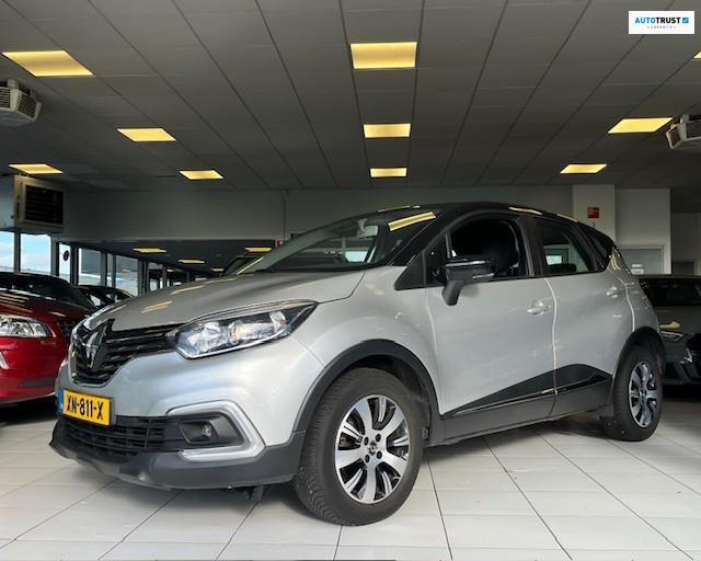 Renault Captur 1.2 TCe Limited/Automaat/Trekhaak/Navi/PDC/Cr, Stof, Gebruikt, 4 cilinders, 635 kg