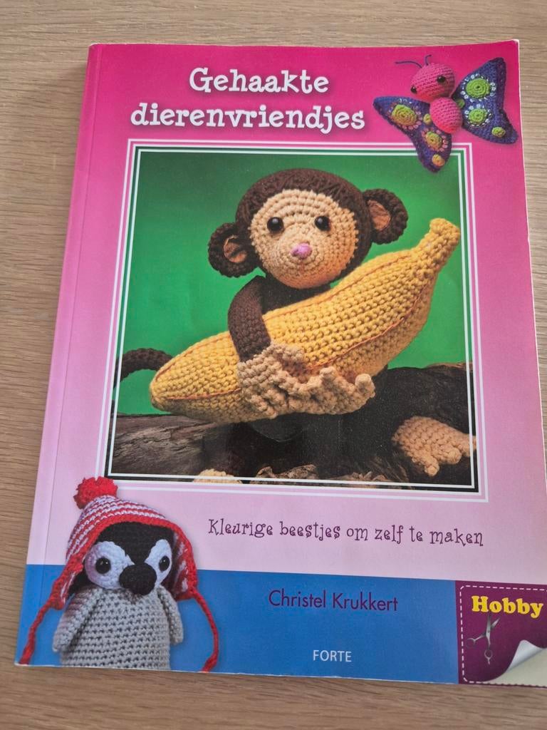 Gehaakte dierenvriendjes - Haakboek Christel Krukkert, Boeken, Hobby en Vrije tijd, Gelezen, Breien en Haken, Ophalen of Verzenden