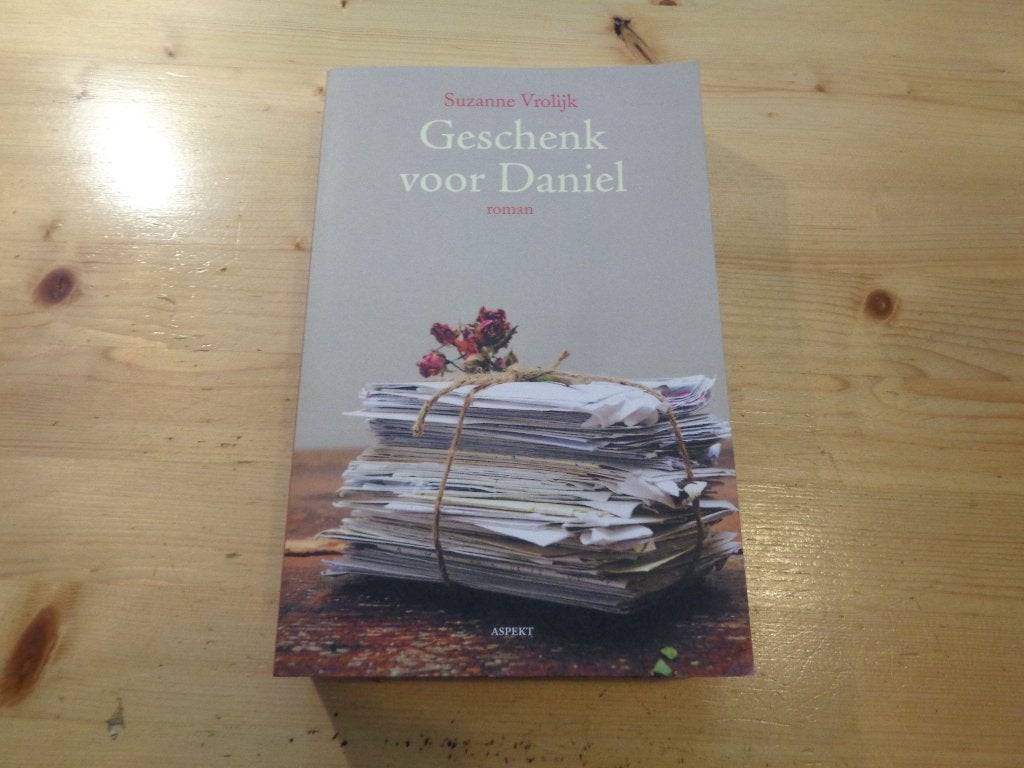 Suzanne Vrolijk - Geschenk voor Daniel, Ophalen, Zo goed als nieuw, Suzanne Vrolijk, Nederland