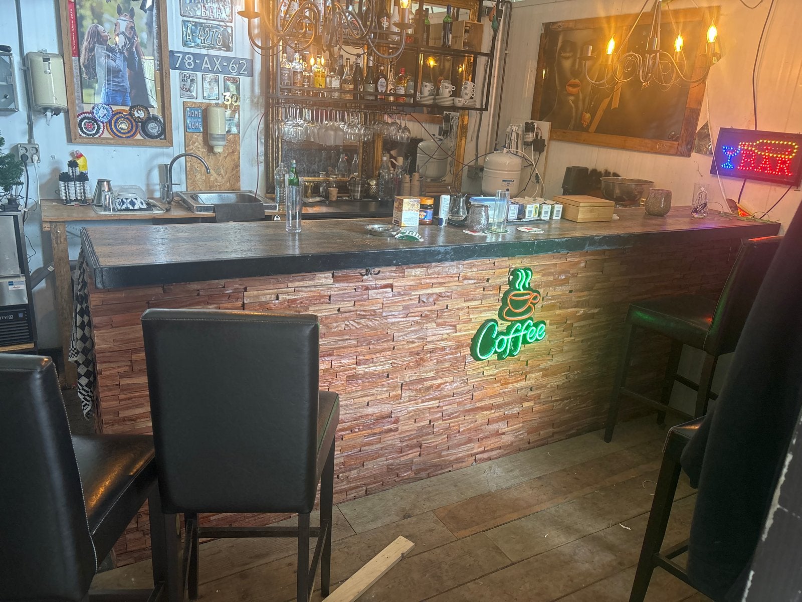 Bar/toonbank voor winkel of mancave (330x100x123 cm), Huis en Inrichting, Ophalen of Verzenden, Gebruikt