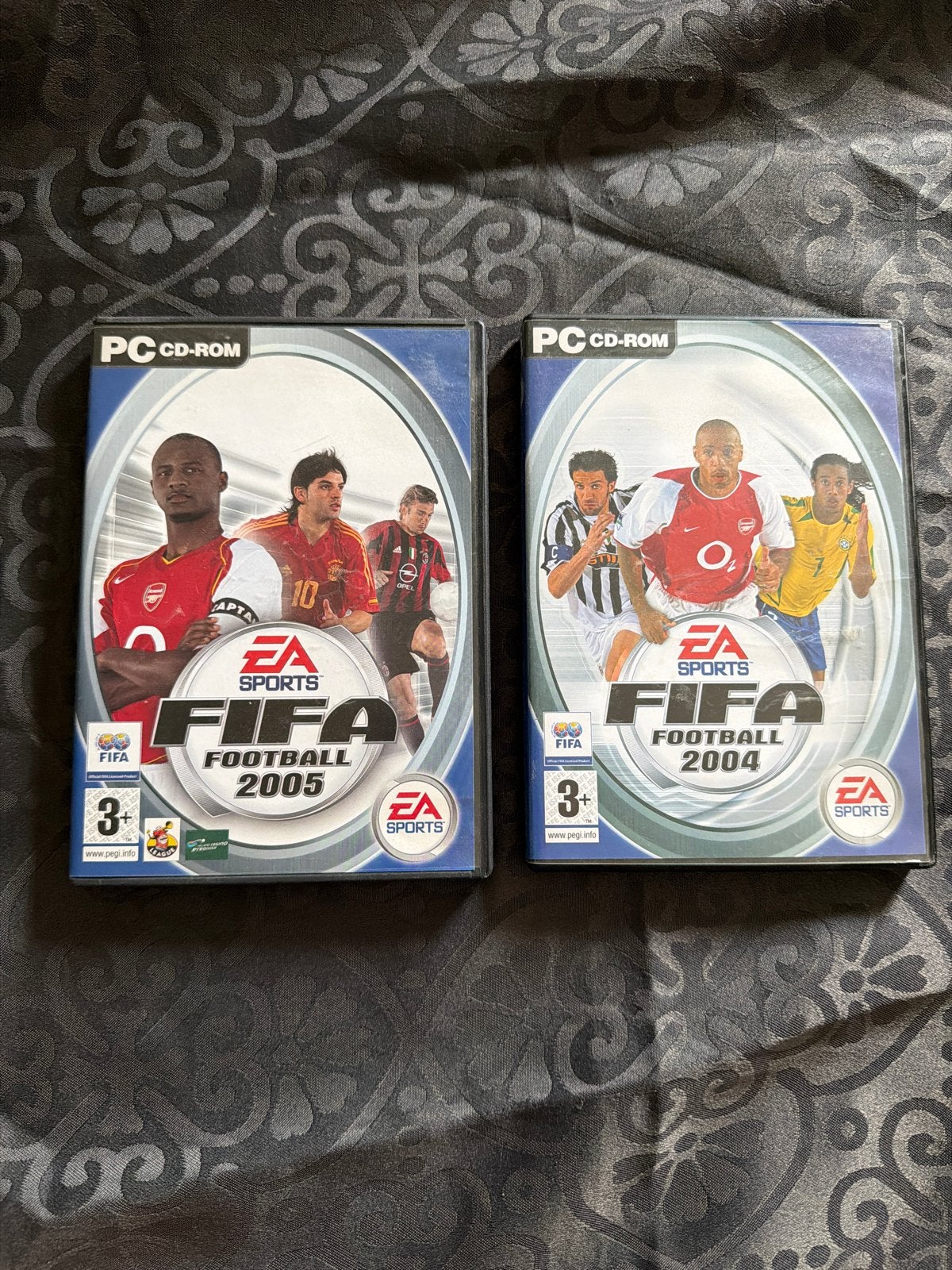 FIFA Football 2004 & 2005 PC CD-ROM Games, Gebruikt, Verzenden, 1 speler, Eén computer
