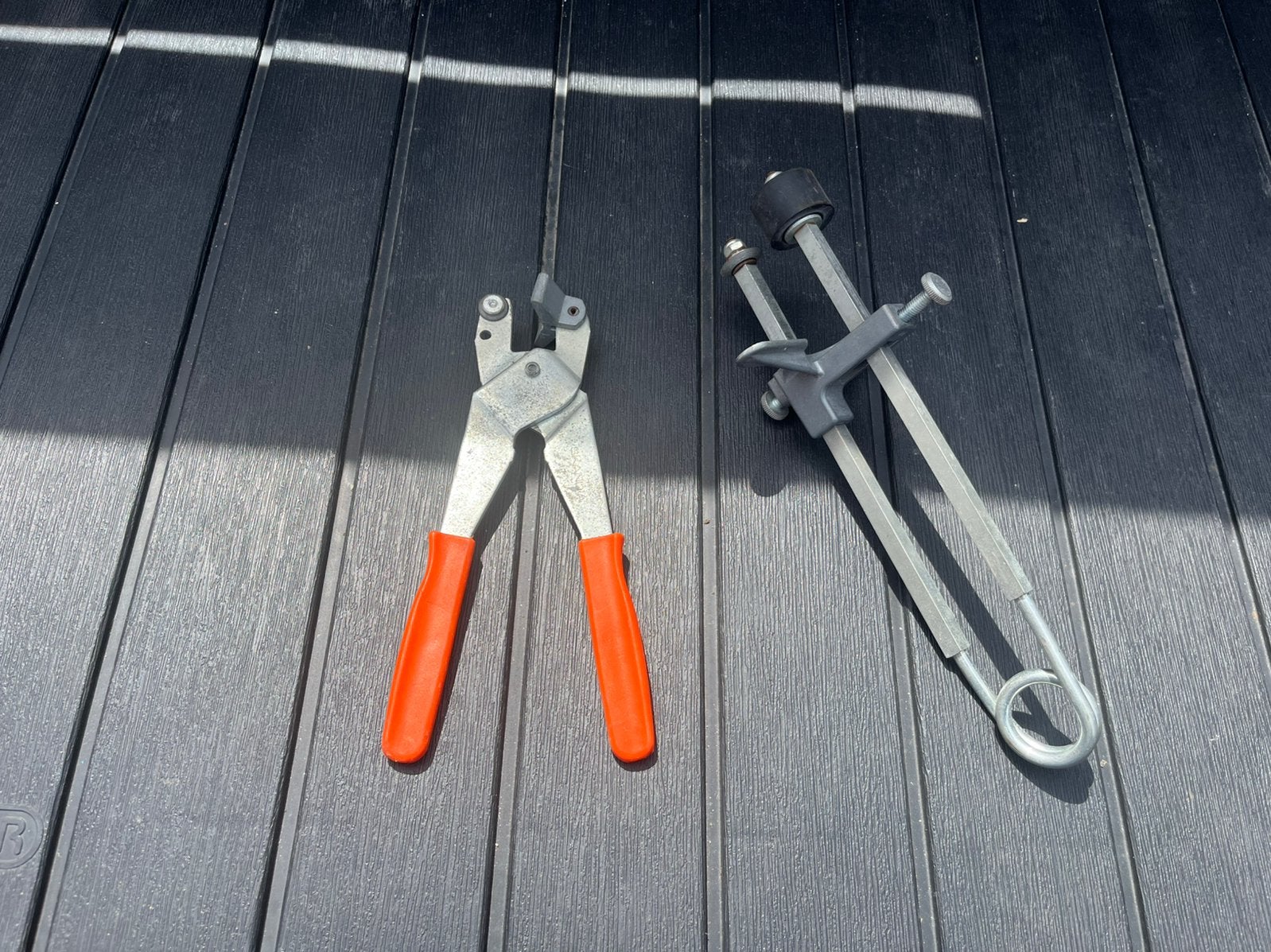 Tegelsnijder en knibbeltang, Doe-het-zelf en Verbouw, Gereedschap | Handgereedschap, Ophalen, Zo goed als nieuw