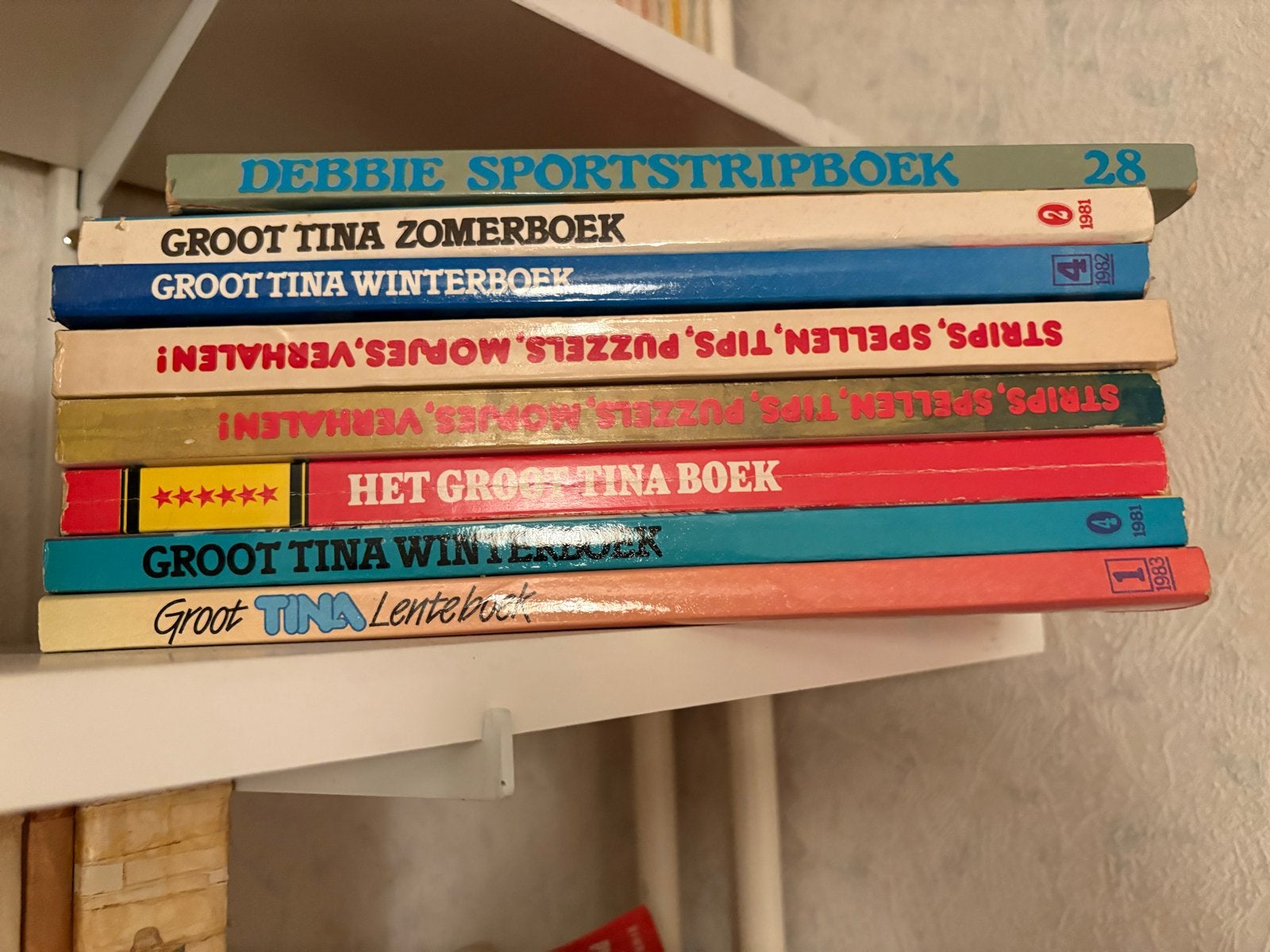 Grote collectie Tina stripboeken en specials, Boeken, Meerdere stripboeken, Ophalen, Gelezen