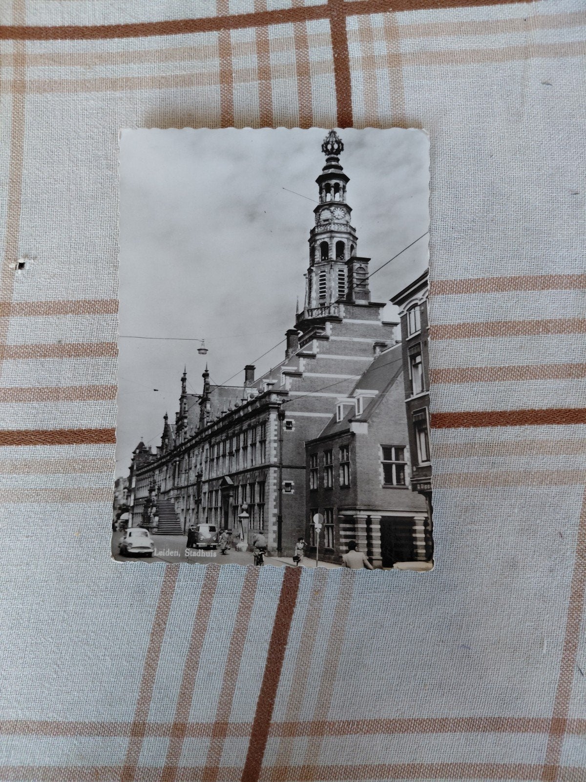 k98 Leiden stadhuis., Ophalen of Verzenden