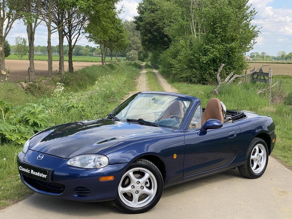 Mazda MX-5 NBFL 1.6i 110PK MEMORIES1, ZEER NETTE STAAT, Auto's, Zwart, 4 cilinders, Cabriolet, Blauw