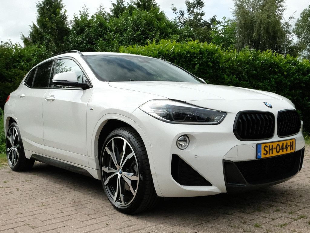 BMW X2 sDrive20i High Executive 190 PK | Panorama dak | Stoe, Auto's, BMW, 1998 cc, Euro 6, 1435 kg, Wit