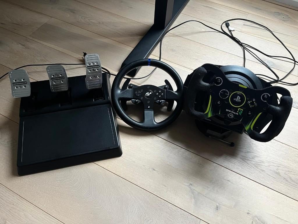 Thrustmaster T300 RS (PlayStation & PC), Ophalen, Gebruikt, Stuur of Pedalen, PlayStation 4