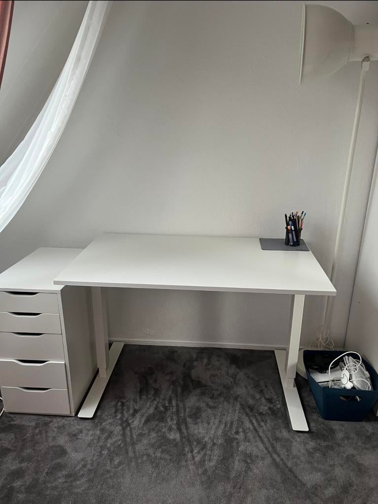 IKEA Zit/sta bureau 120x70cm, Huis en Inrichting, Bureaus, Ophalen