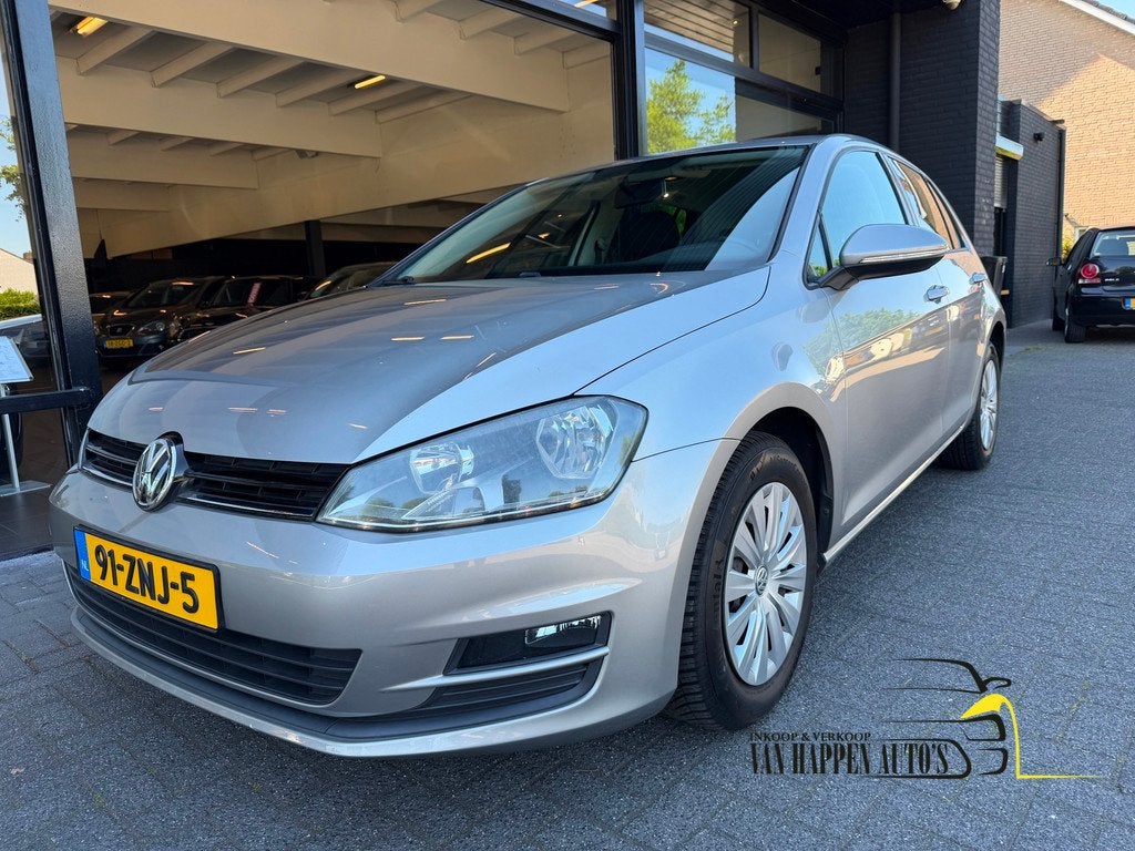 Volkswagen Golf 1.2 TSI Trendline / apk 3-2027, Auto's, Voorwielaandrijving, Euro 5, Zwart, 4 cilinders