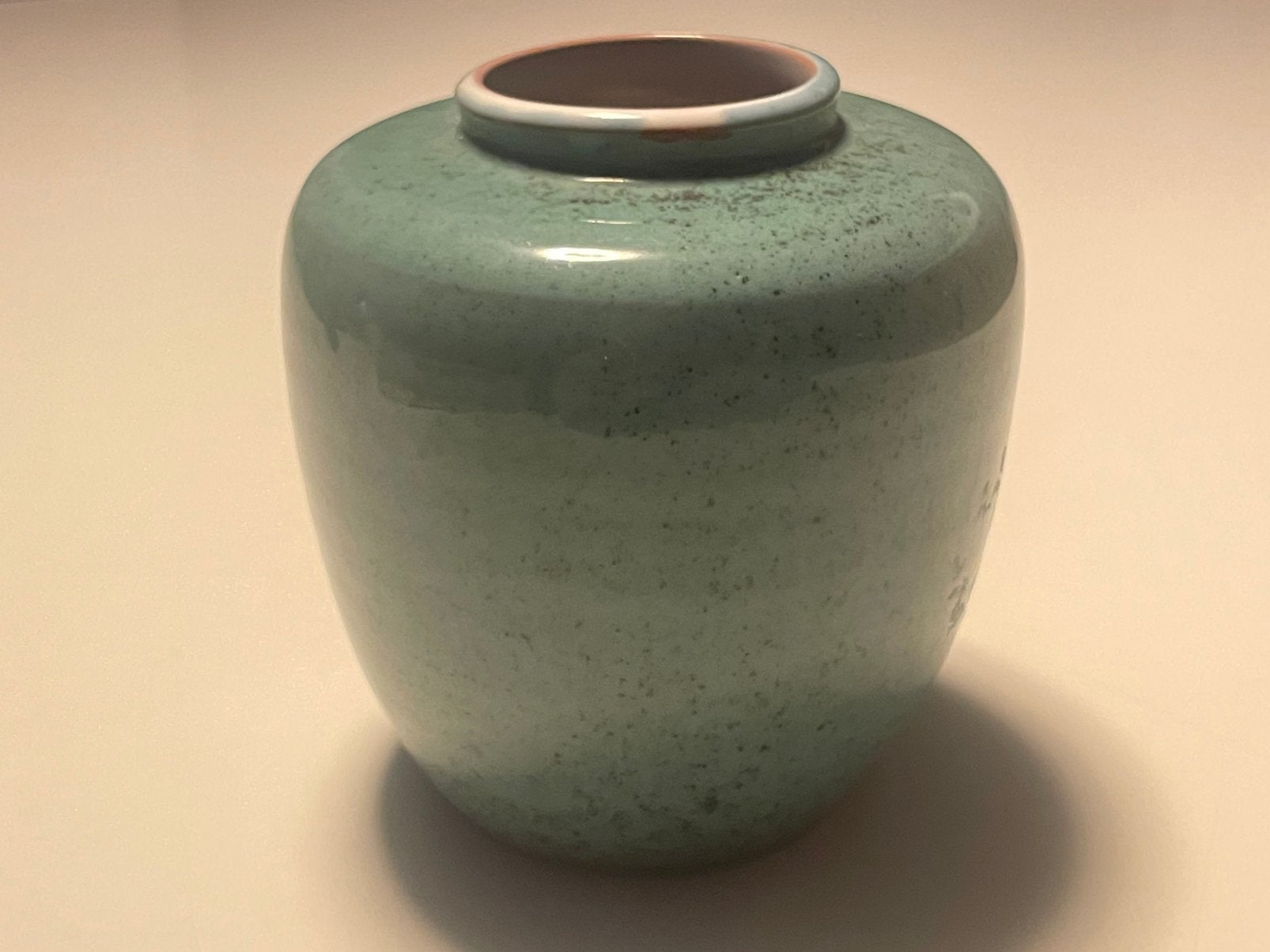 Pieter Groeneveldt: groen vaasje ca. 10 cm periode 1945-1960, Ophalen of Verzenden, Zo goed als nieuw, Groen