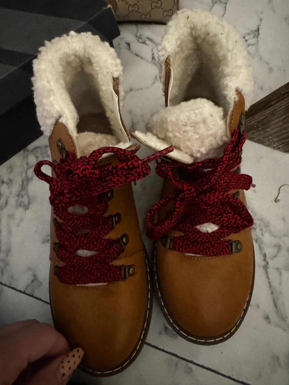 Nieuwe Primark laarzen met teddy voering, Ophalen of Verzenden, Nieuw, Bruin, Lage of Enkellaarzen