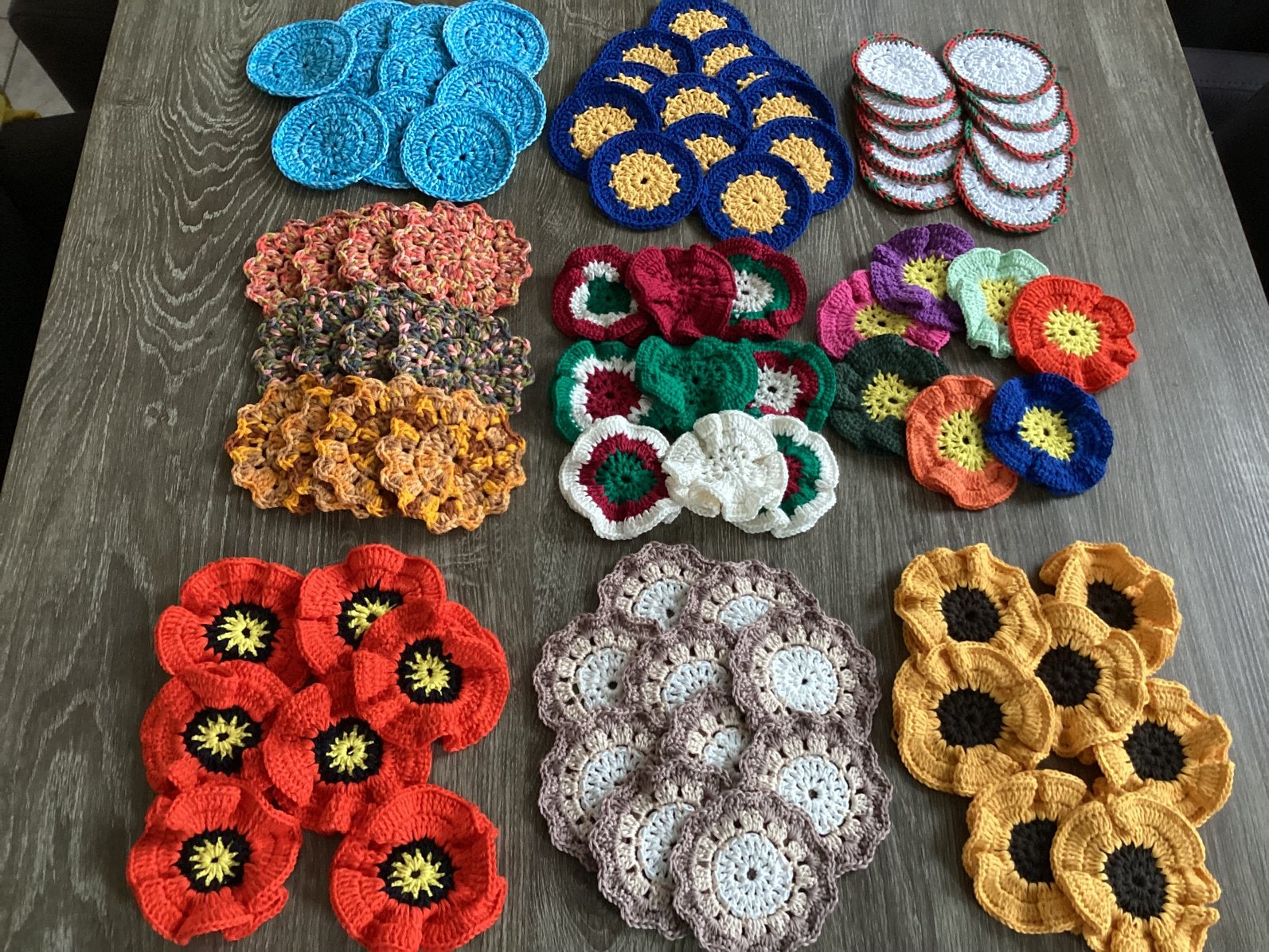 Nieuw gehaakte onderzetters/bloemetjes, Ophalen of Verzenden, Overige kleuren, Nieuw, Handgemaakt