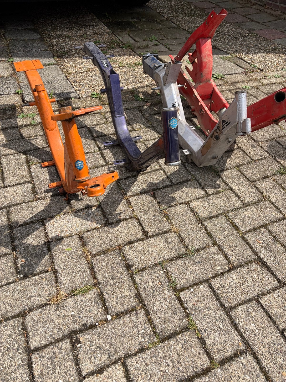 3 Piaggio Vespa Ciao Bravo frames - diverse kleuren, Ophalen, Gebruikt, Frame, Piaggio