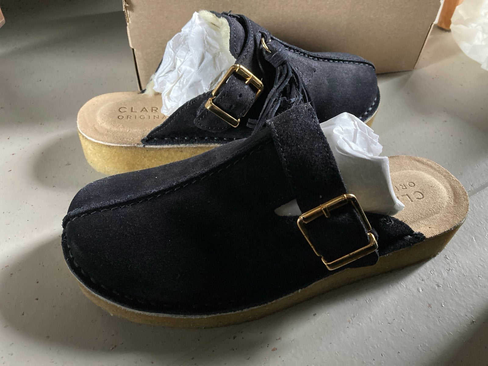 Clarks Originals Trek Mule - Zwart Suède - Maat 37, Ophalen of Verzenden, Nieuw, Zwart, Instappers