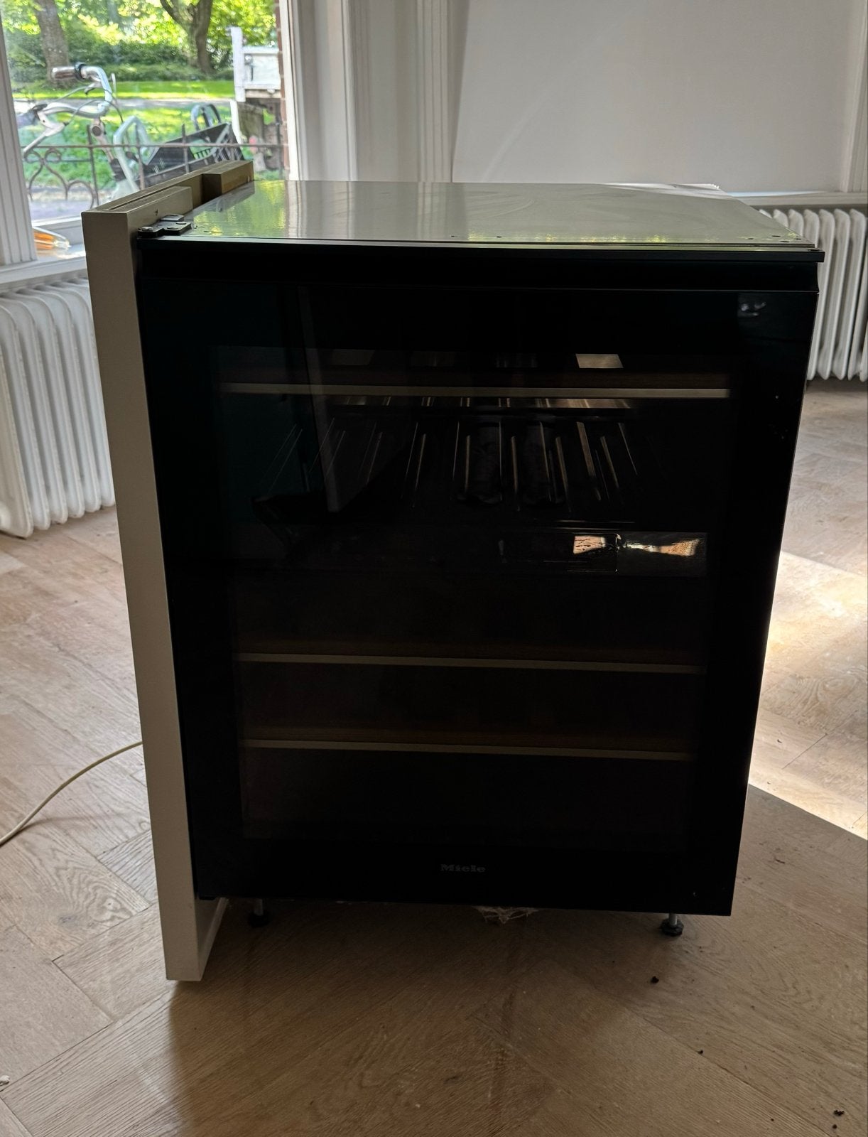 Miele KWT 4154 UG-1 Wijnkoelkast - Zo goed als nieuw, Ophalen, Zonder vriesvak, Minder dan 85 cm, 100 tot 150 liter