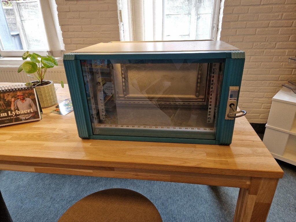 switch-kast, Ophalen, Gebruikt