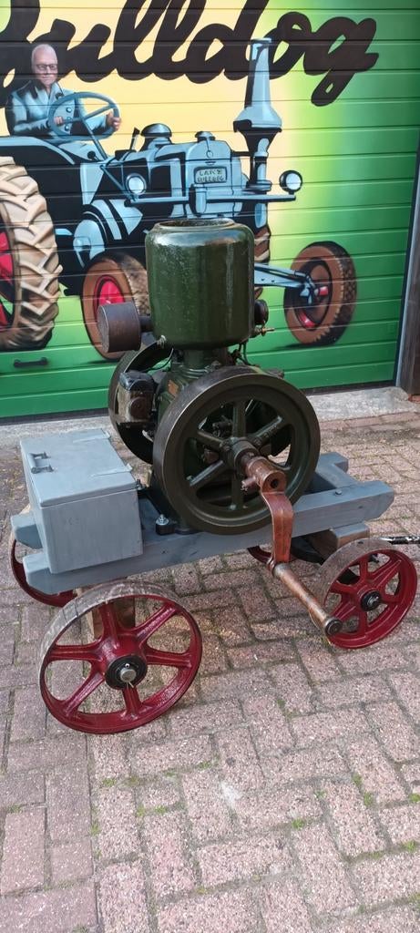Lister A gerestaureerd met ondervoet en schitterende trolley, Ophalen