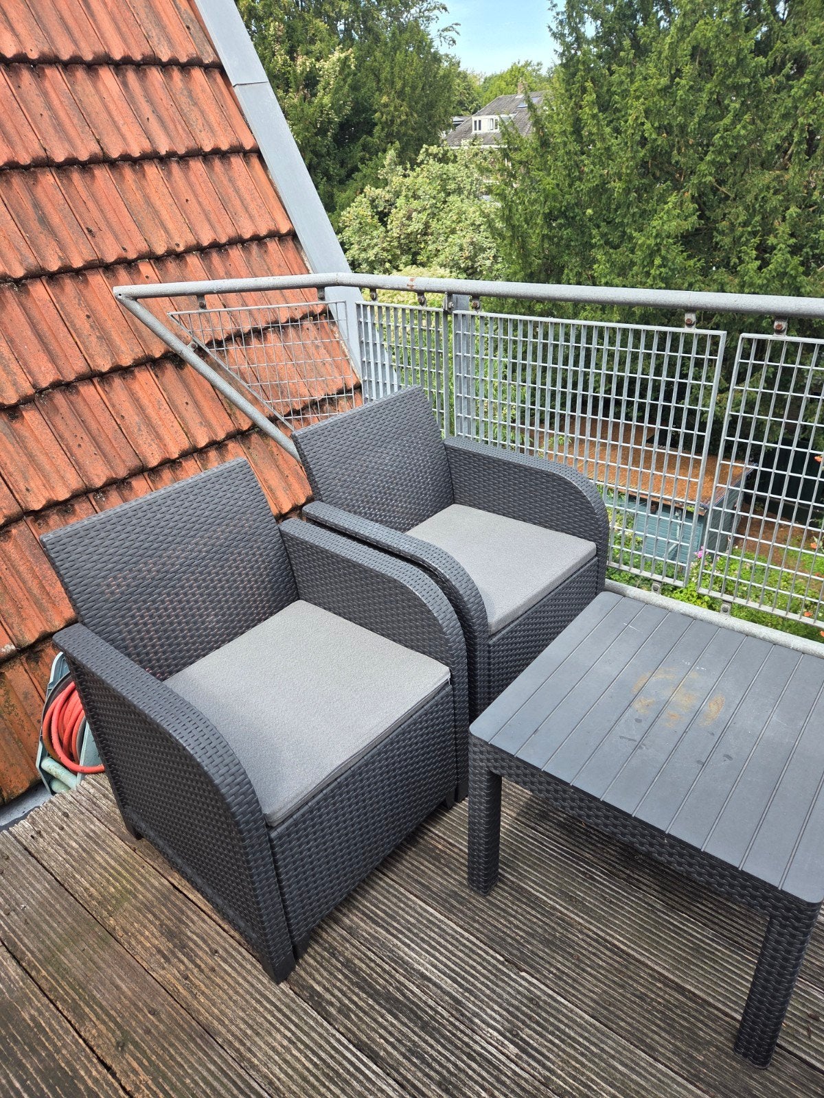 Loungeset met 2 stoelen en bijzettafel, Tuin en Terras, Kunststof, Gebruikt, Bijzettafel, Loungeset