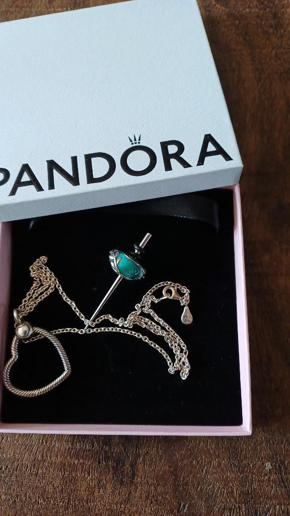 Pandora Moments zilveren hart aan Pandora ketting, Verstelbaar, Ophalen of Verzenden, Zo goed als nieuw, Zilver