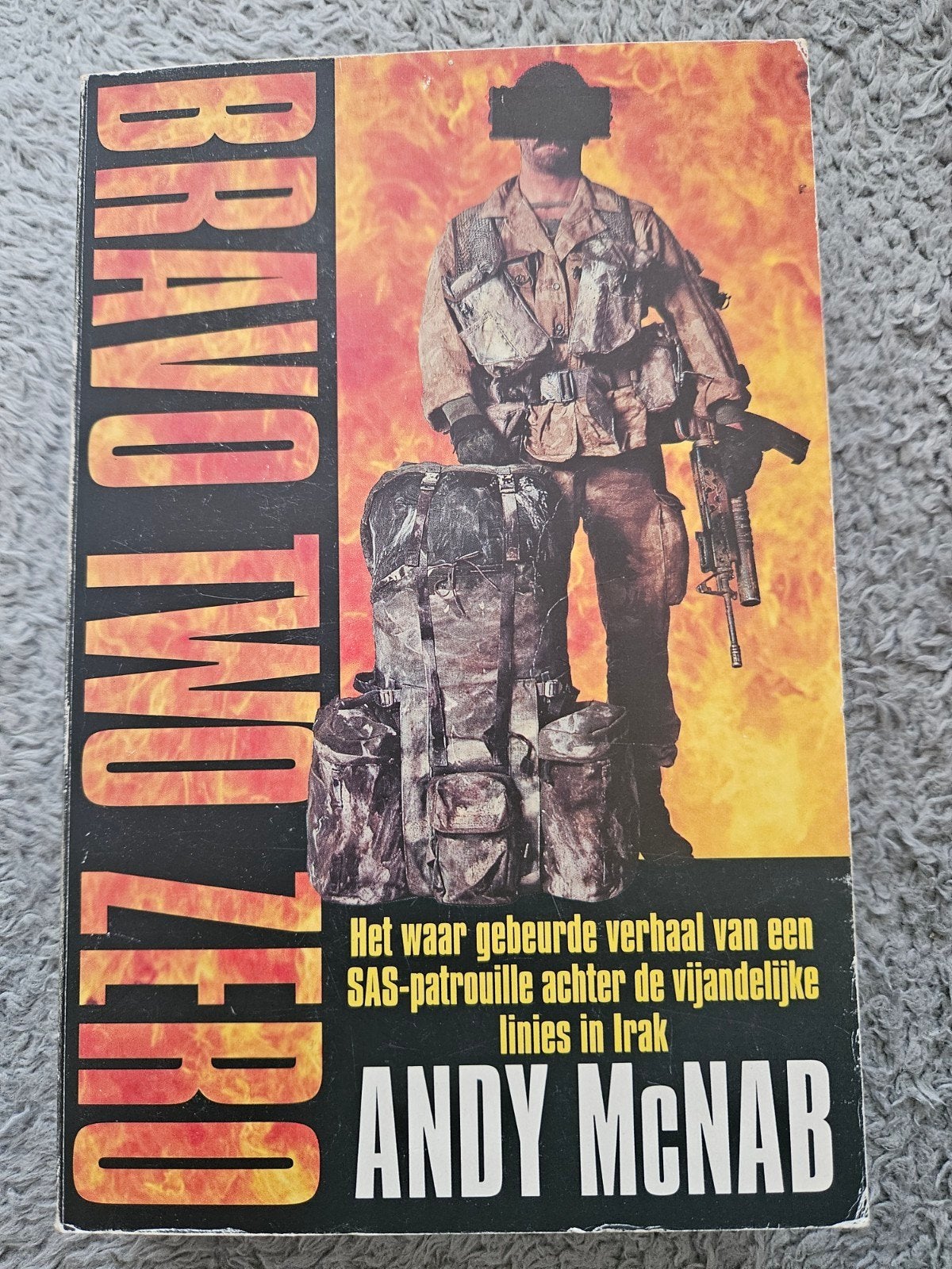 Bravo Two Zero - Andy Mcnab, Gelezen, Ophalen of Verzenden, Landmacht, 1945 tot heden