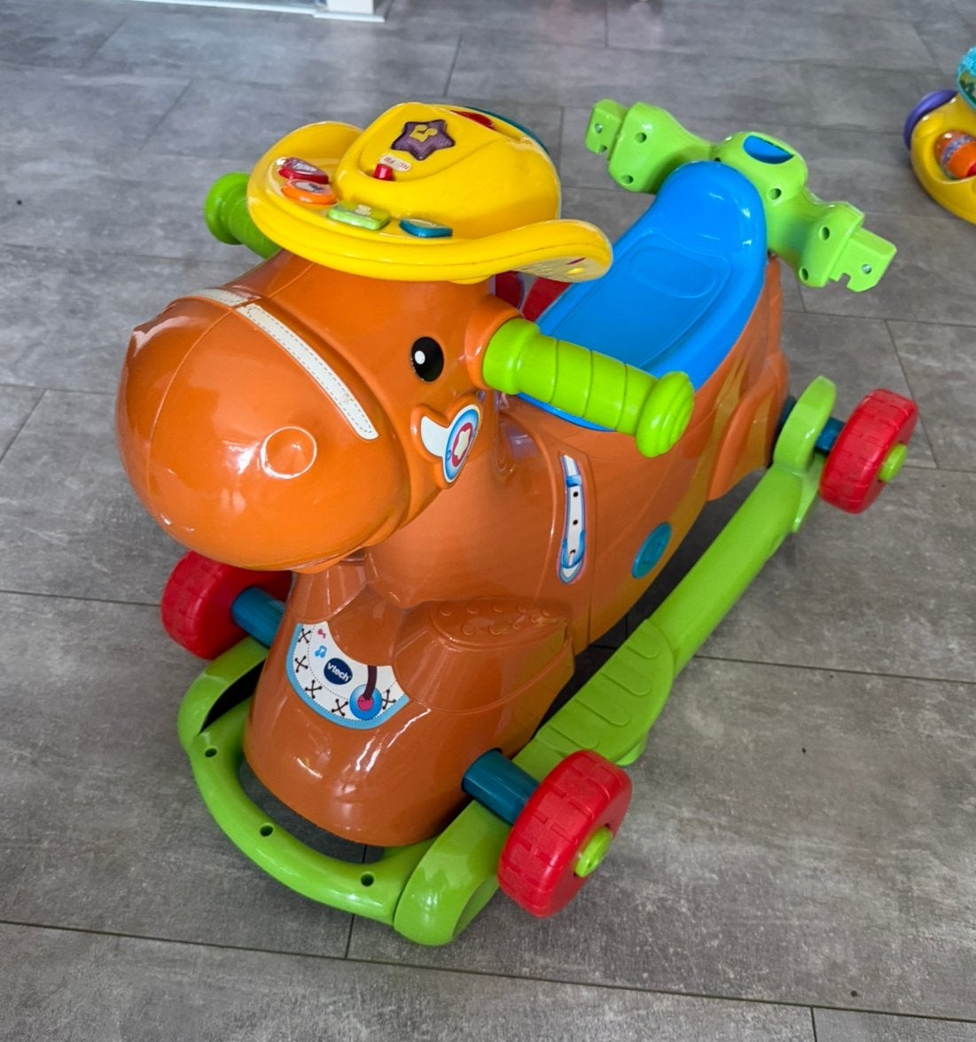 Vtech hobbelpaard en loopwagen, Ophalen, Zo goed als nieuw, 6 maanden tot 2 jaar