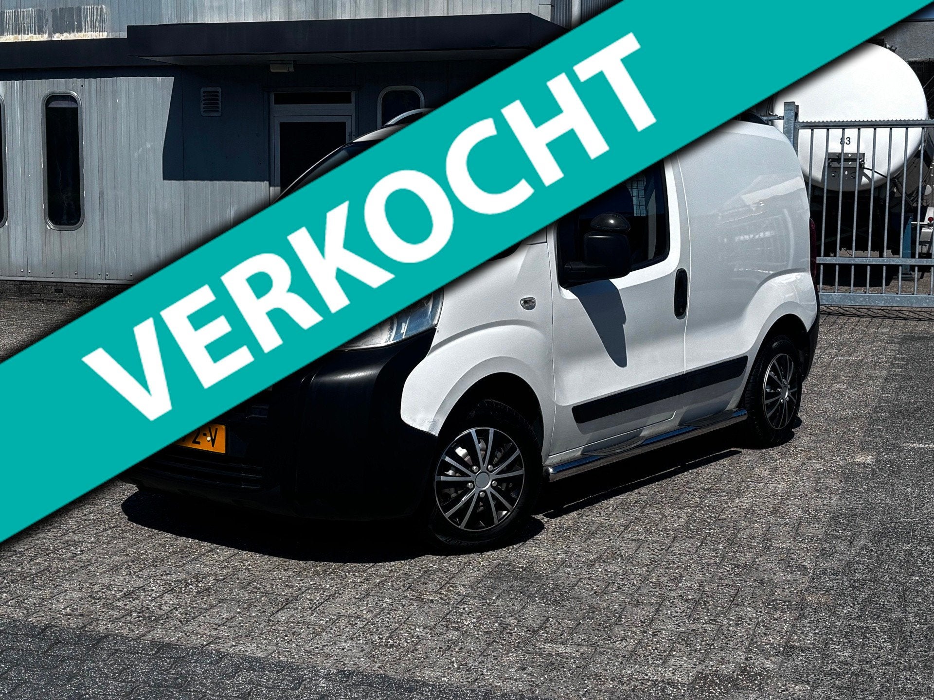 Peugeot Bipper 1.4 Pro Benzine, D-Riem vv, Elek pkt, Trekhaa, 4 cilinders, 400 kg, 14 km/l, Bedrijf