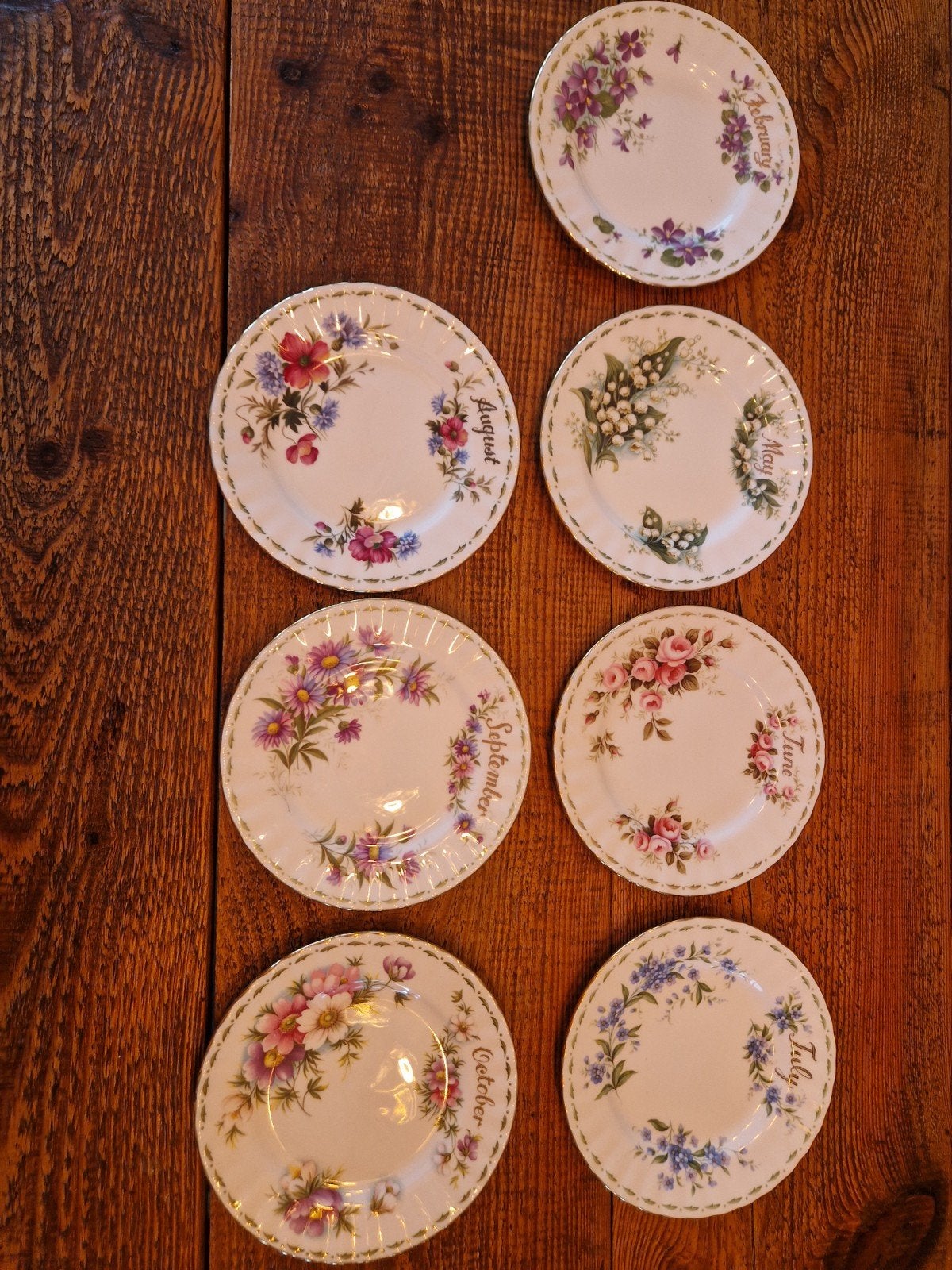 7 Royal Albert "Flower of the Month" gebakschaaltjes ook los, Ophalen of Verzenden