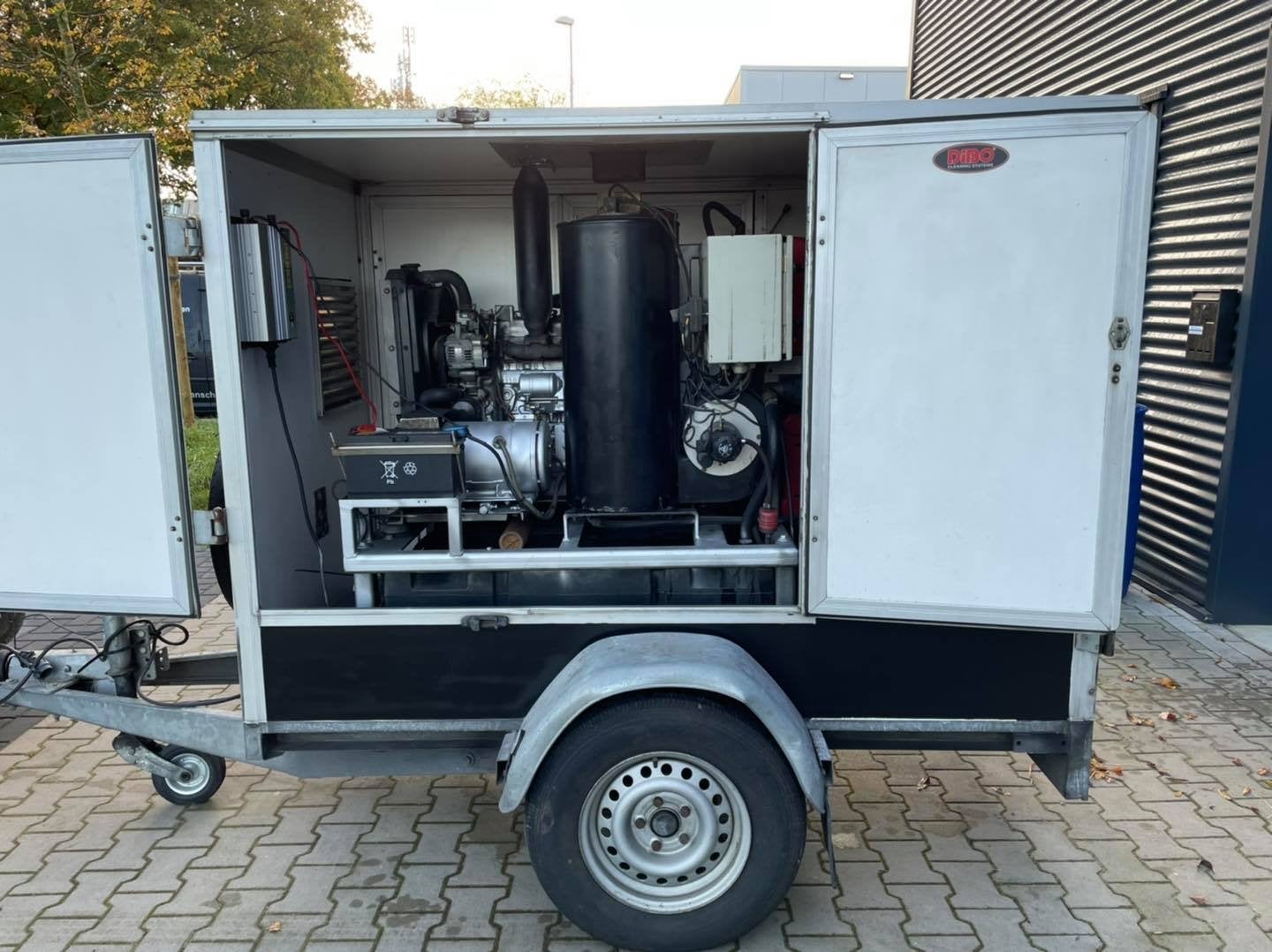 DIBO hogedruk unit 280 bar 21 liter per minuut op aanhanger, Ophalen, Gebruikt, Benzine