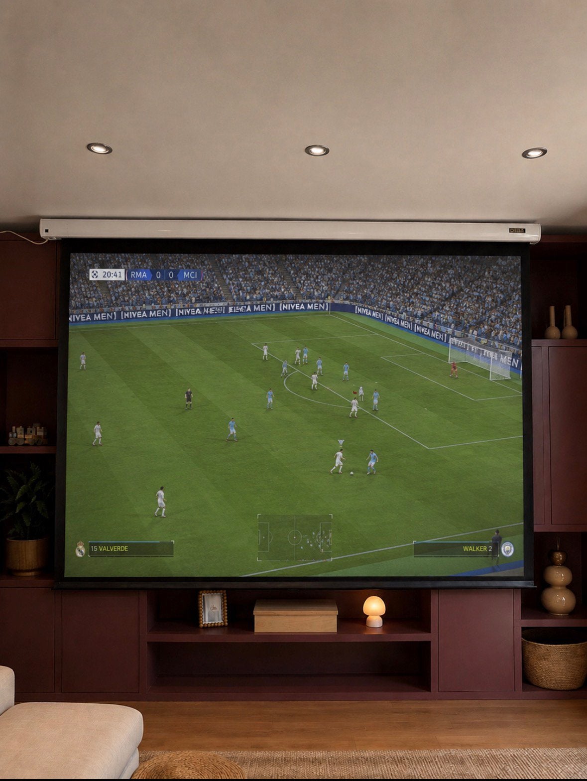 Elektrisch beamerscherm 3 meter – ideaal voor WK/filmavond, Ophalen, Elektrisch, Gebruikt
