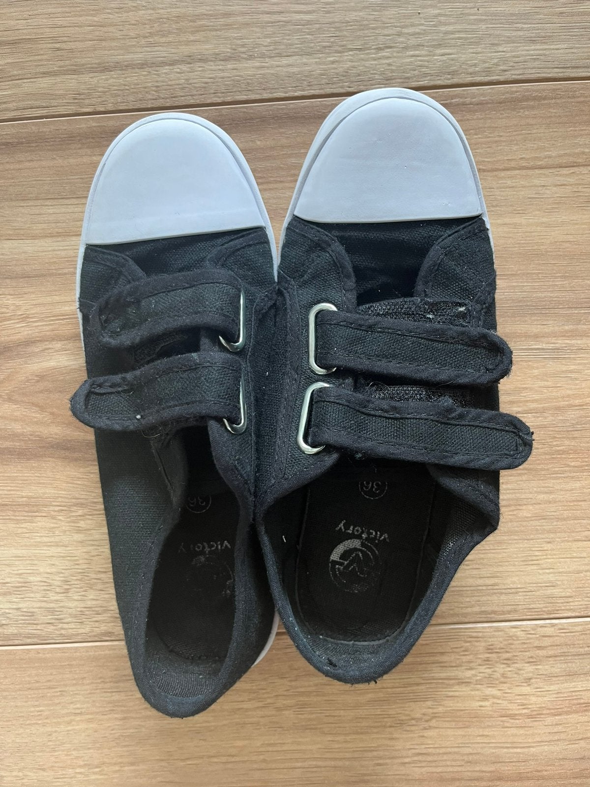 Zwarte gymschoenen maat 36, Kinderen en Baby's, Kinderkleding | Schoenen en Sokken, Ophalen of Verzenden, Zo goed als nieuw, Jongen of Meisje