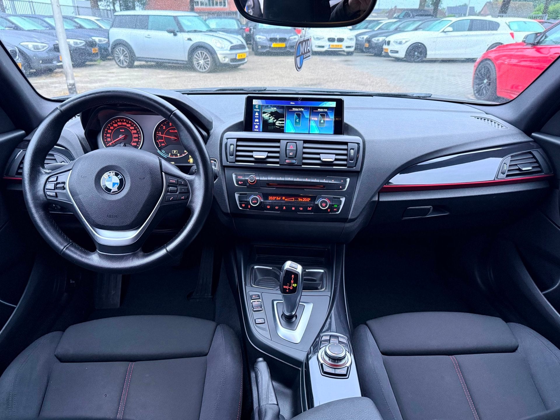 BMW 1-serie 118i High Executive Sport|Nieuwe Ketting + Kleps, Gebruikt, 4 cilinders, 170 pk, Automatische klimaatregeling