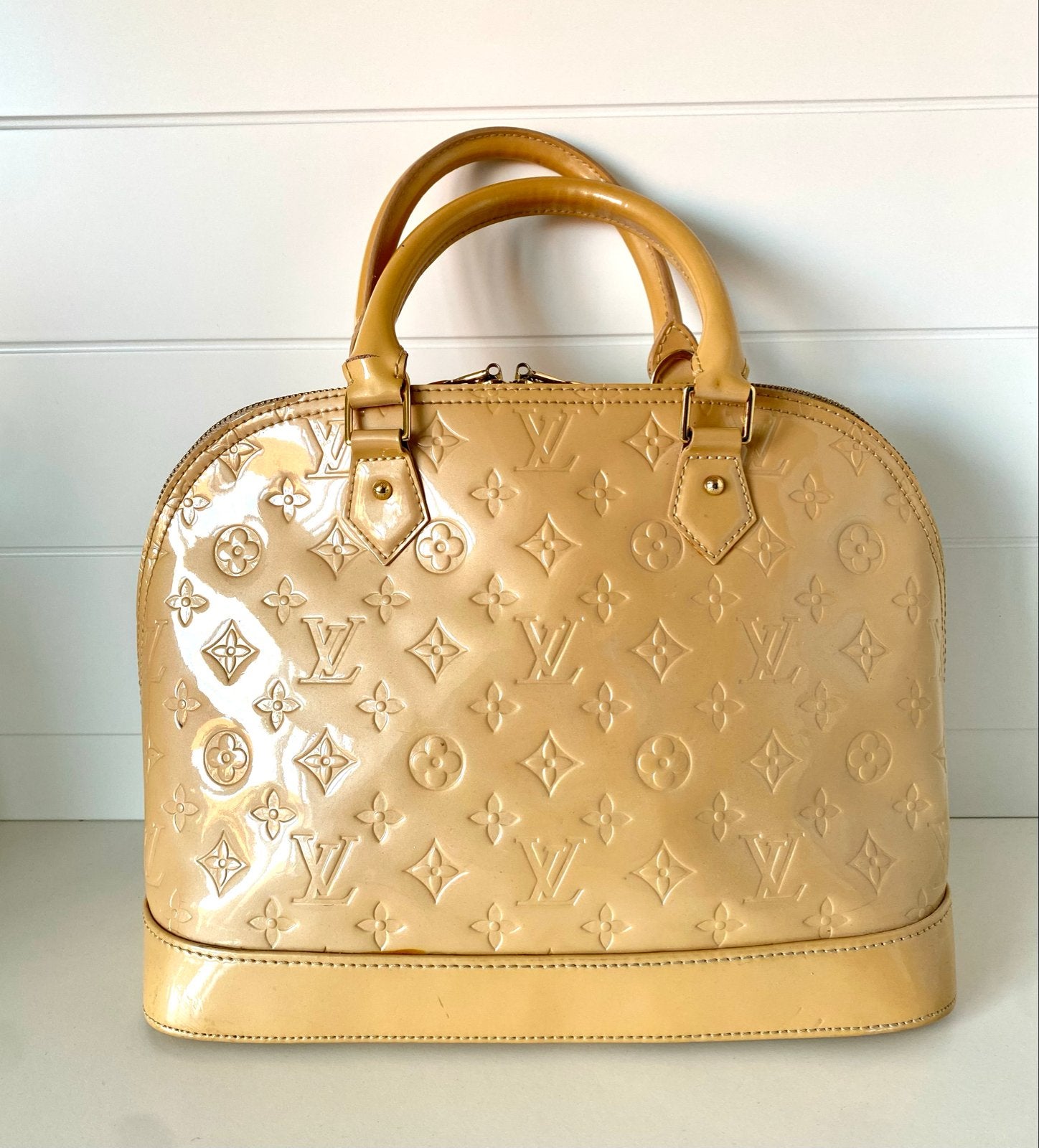Alma PM Monogram Vernis Handtas Beige, Ophalen of Verzenden, Gebruikt, Beige, Handtas