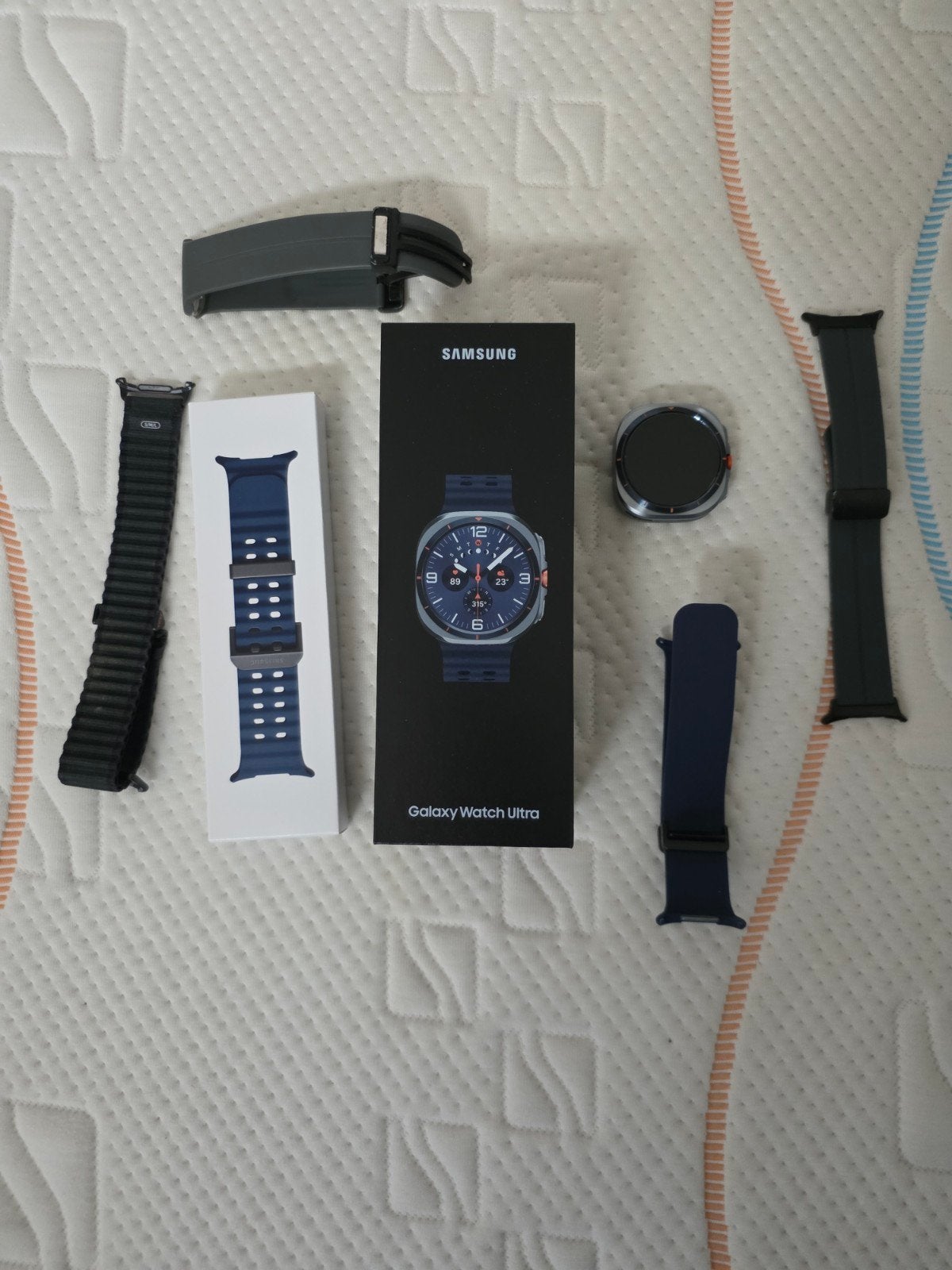 Samsung Galaxy Watch Ultra 2025 met extra bandjes, Blauw, Ophalen of Verzenden, Zo goed als nieuw, Stappen