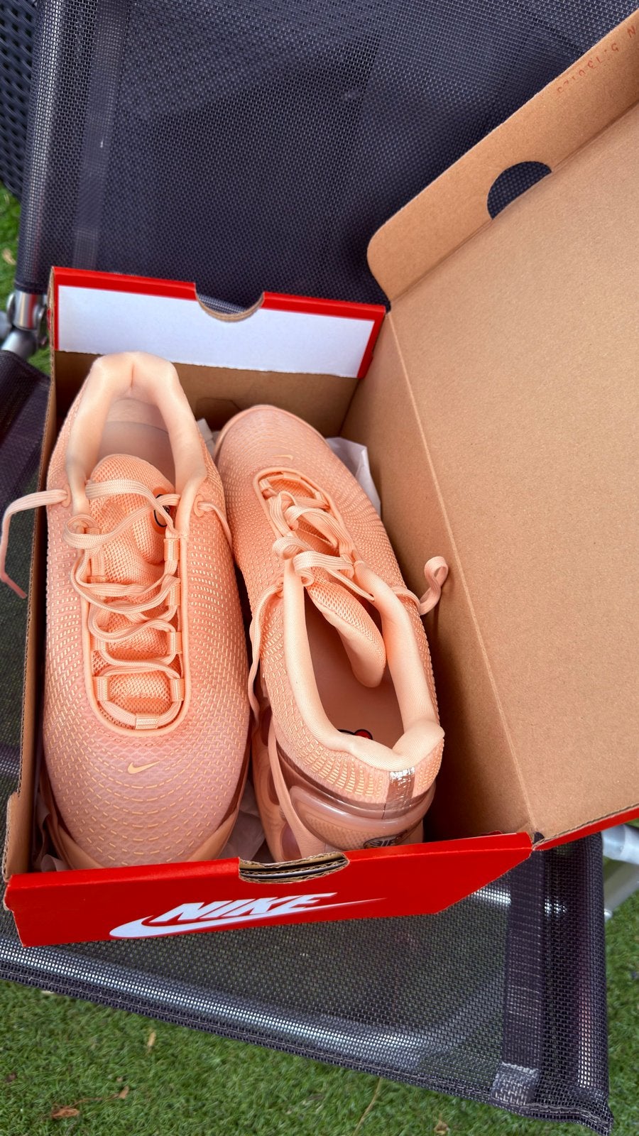 W Nike Air Max DN - Nieuw in doos - Maat 42, Ophalen of Verzenden, Nieuw, Overige kleuren, Sneakers of Gympen