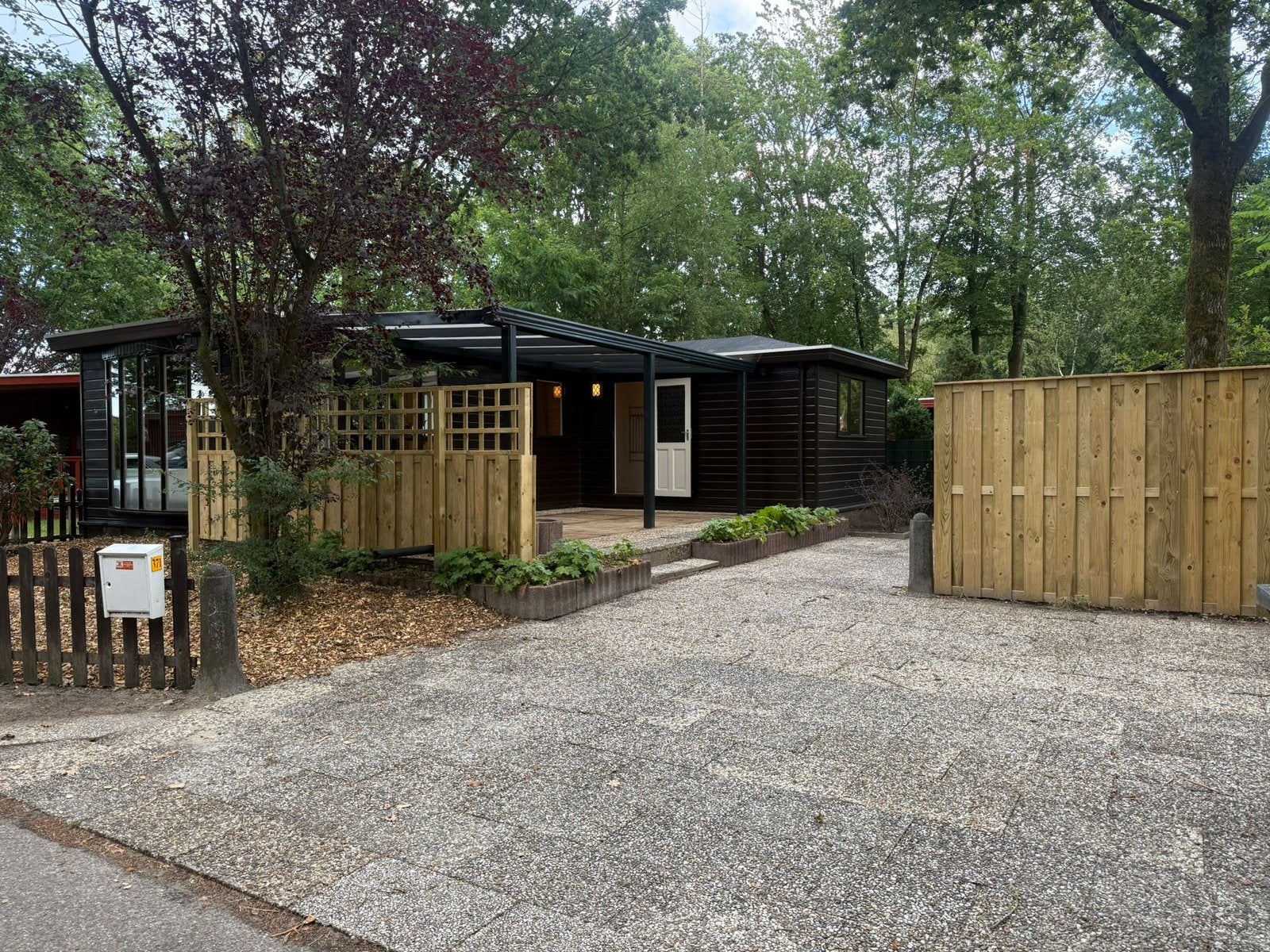Chalet, Tiny House, Erm, Eigen grond, Aan meer, Bosrijk, Huizen en Kamers, Recreatiewoningen te koop, Chalet, Verkoop zonder makelaar
