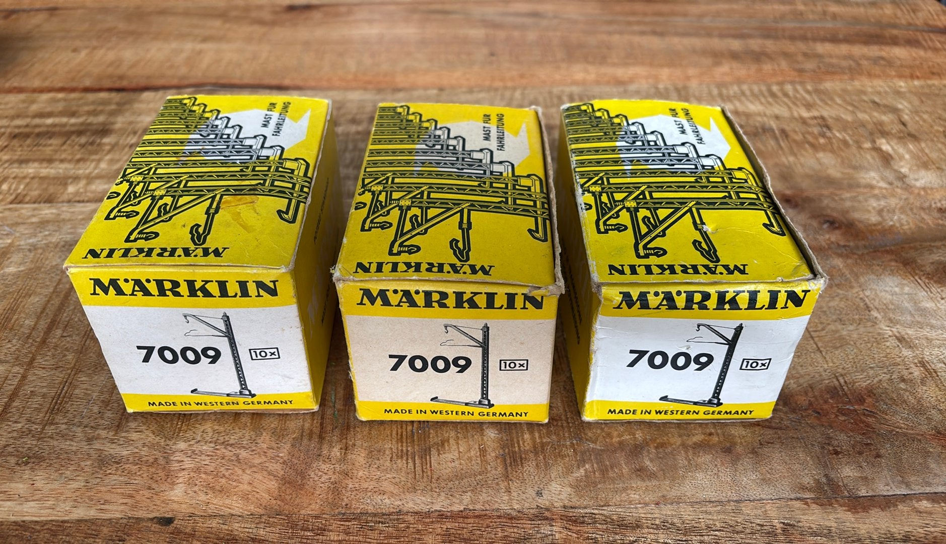 3 x 10 stuks 7009 Marklin mast voor bovenleiding. Afhalen., Ophalen, Wisselstroom, Gebruikt, Overige typen