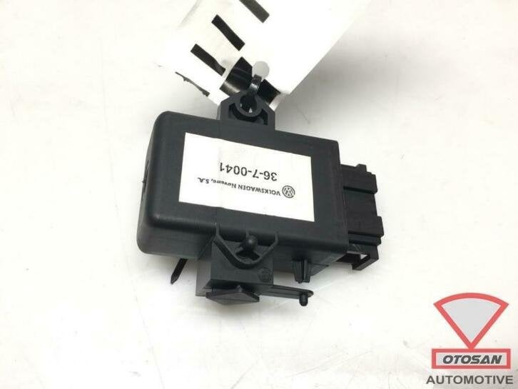 seat ibiza skoda fabia 2018 stoelverwarming module 2q0959772, Gebruikt, Autovia A-2, Km 585 585
08760  Martorell, ES, Ophalen of Verzenden